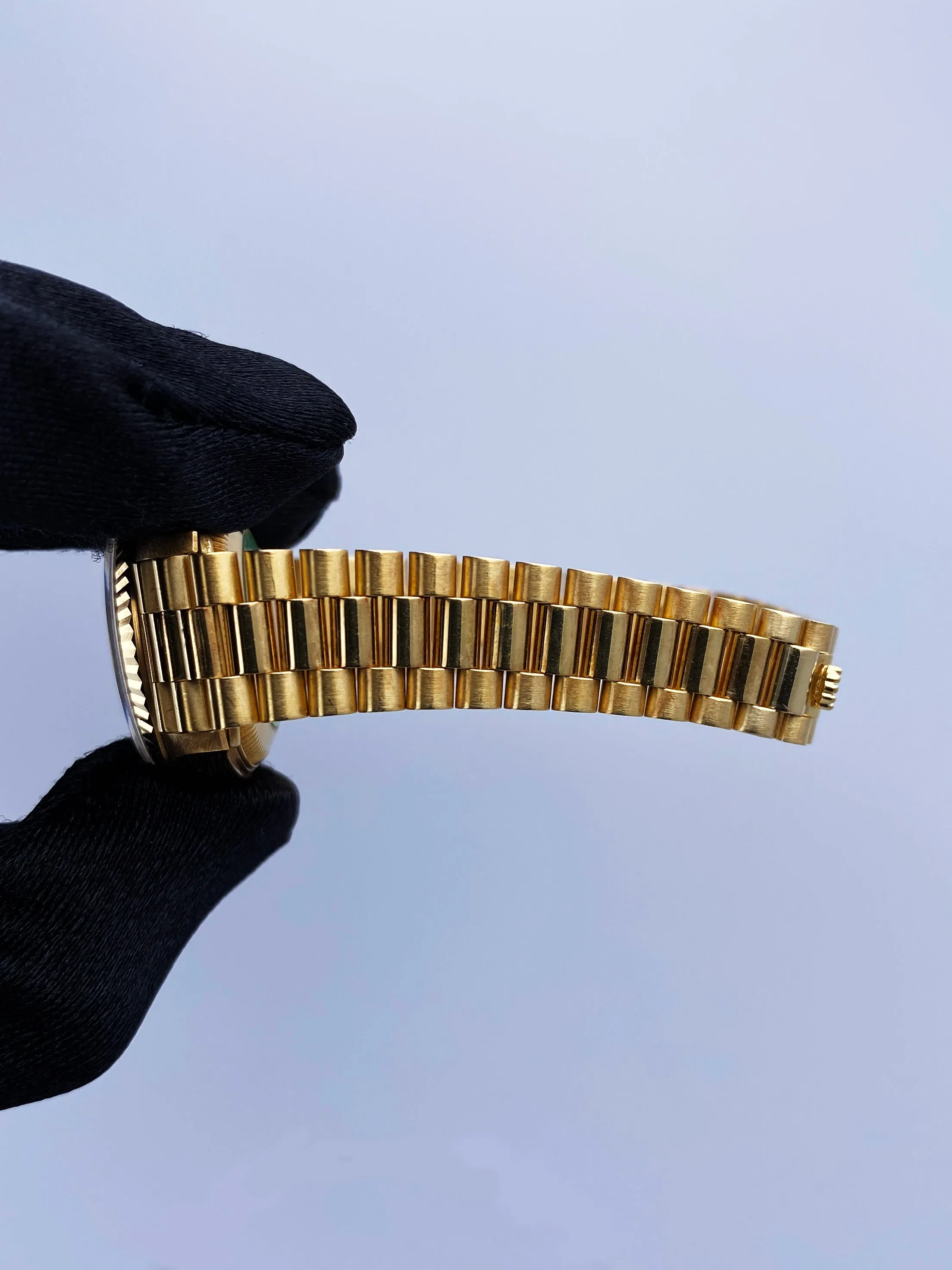 Rolex Datejust 69178 Champagne Dial Ladies Watch Box Papers