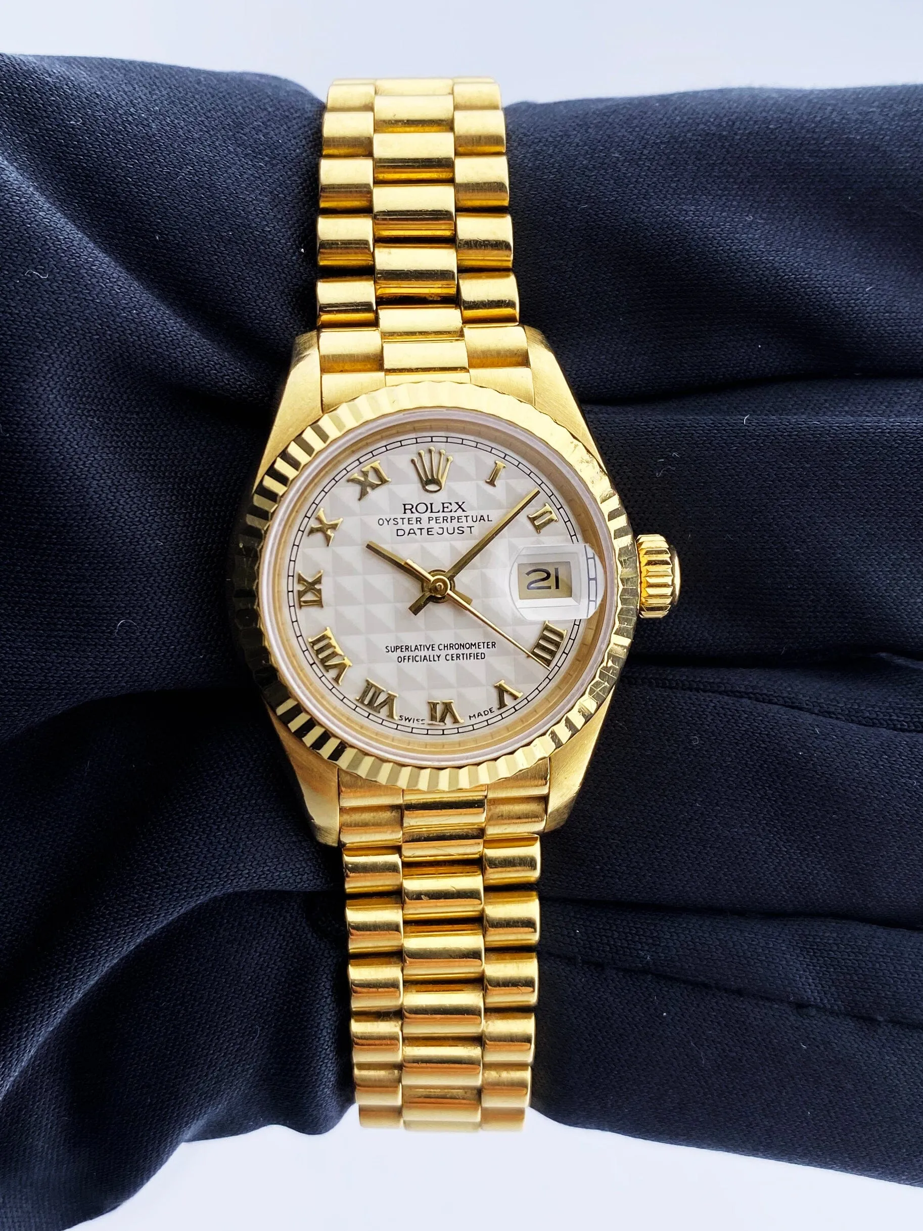 Rolex Datejust 69178 Ivory Pyramid Dial Ladies Watch