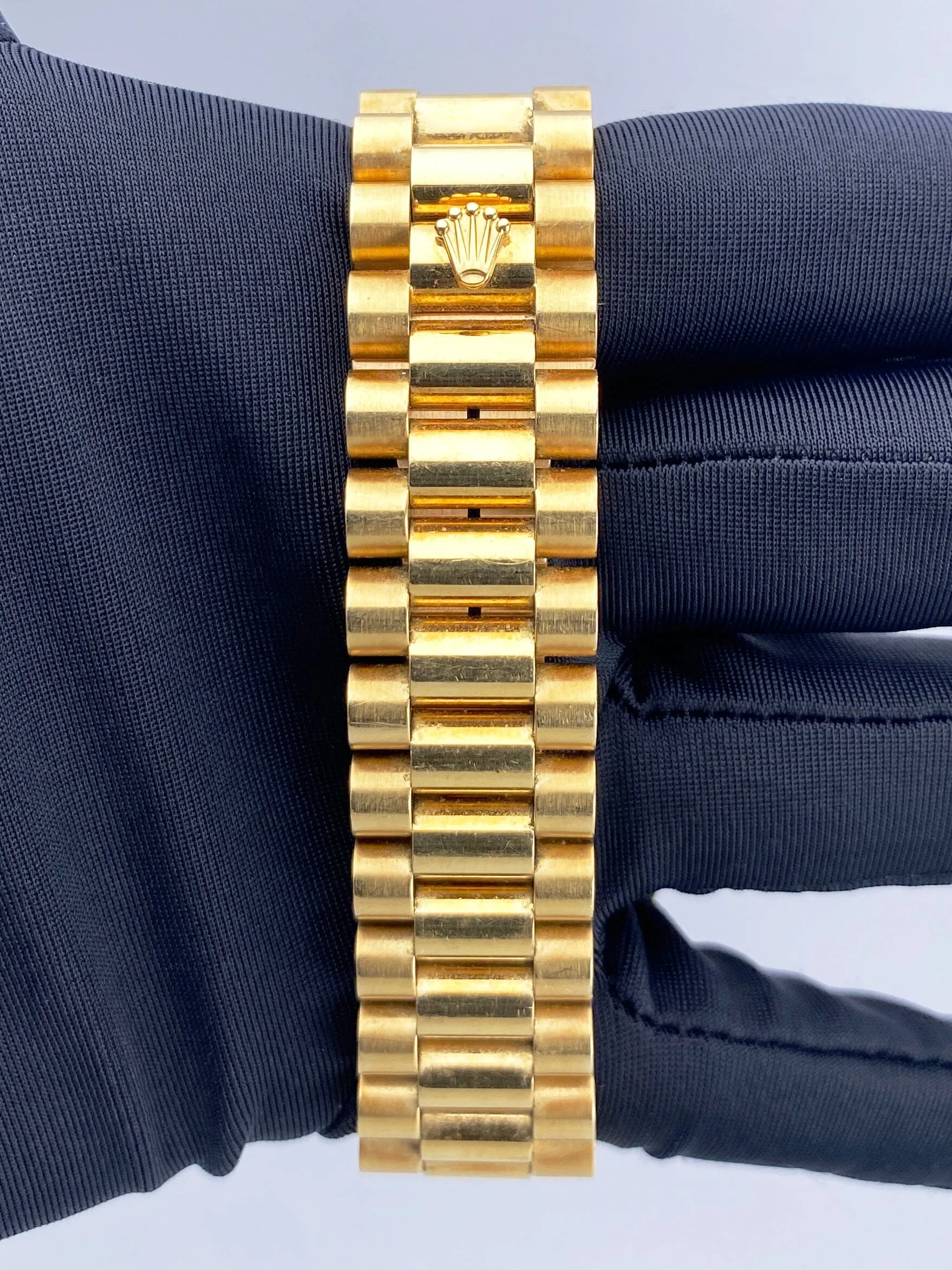 Rolex Day Date 1803 Coral Dial Mens Watch