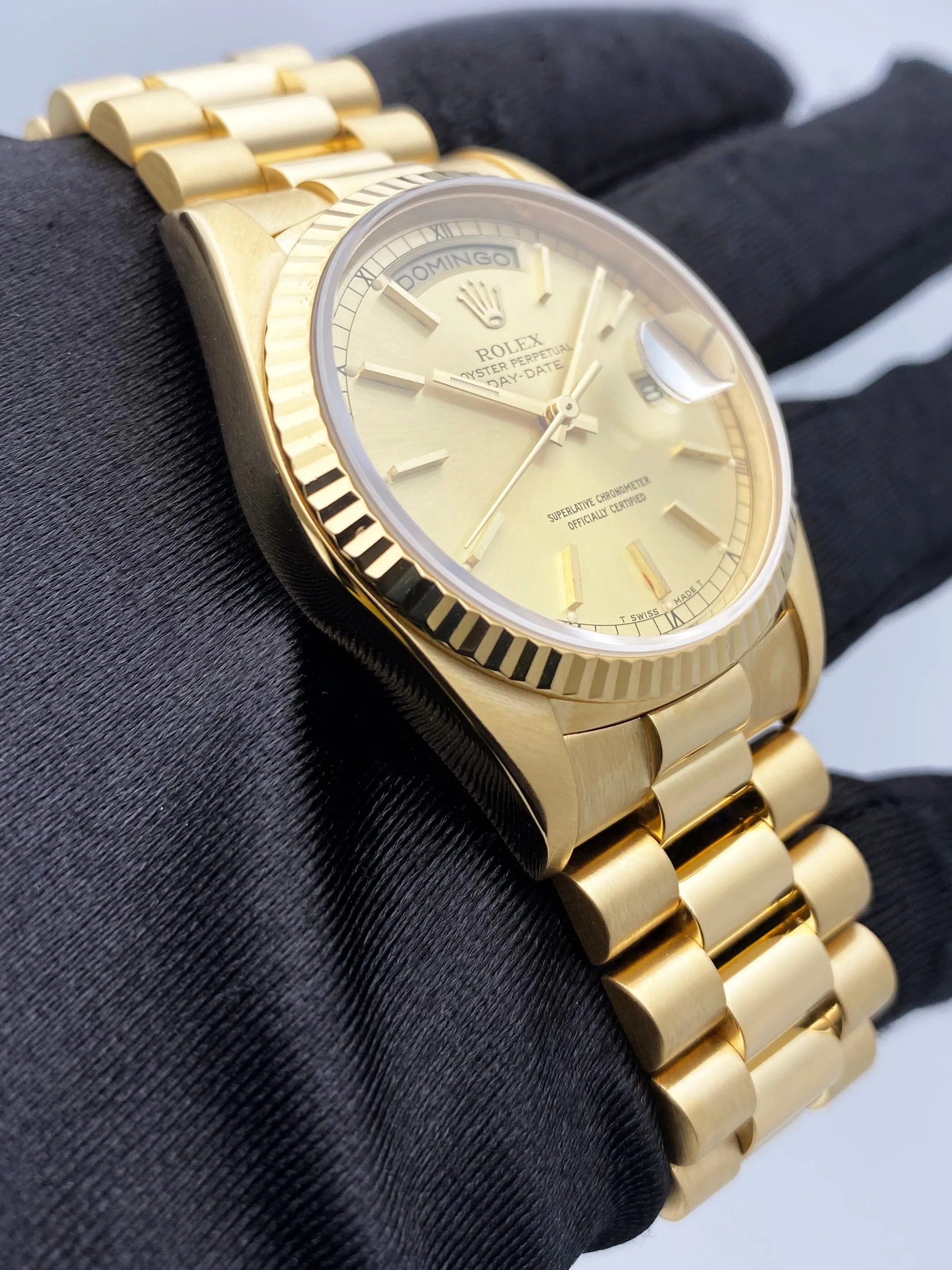 Rolex Day Date 18238 18K Yellow Gold Mens Watch