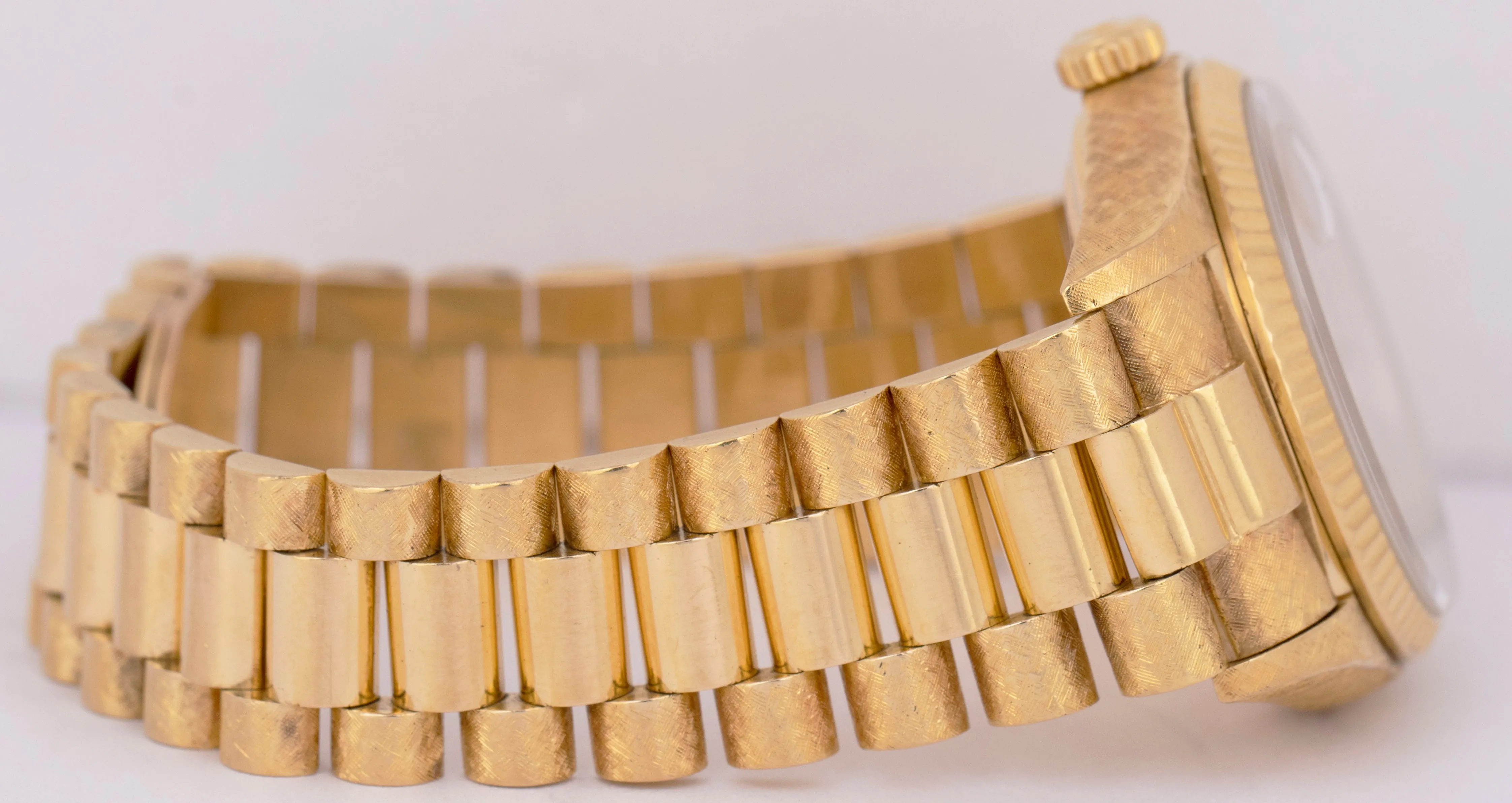 Rolex Day-Date President Florentine 36mm Silver 18K Gold Fluted Watch 18038