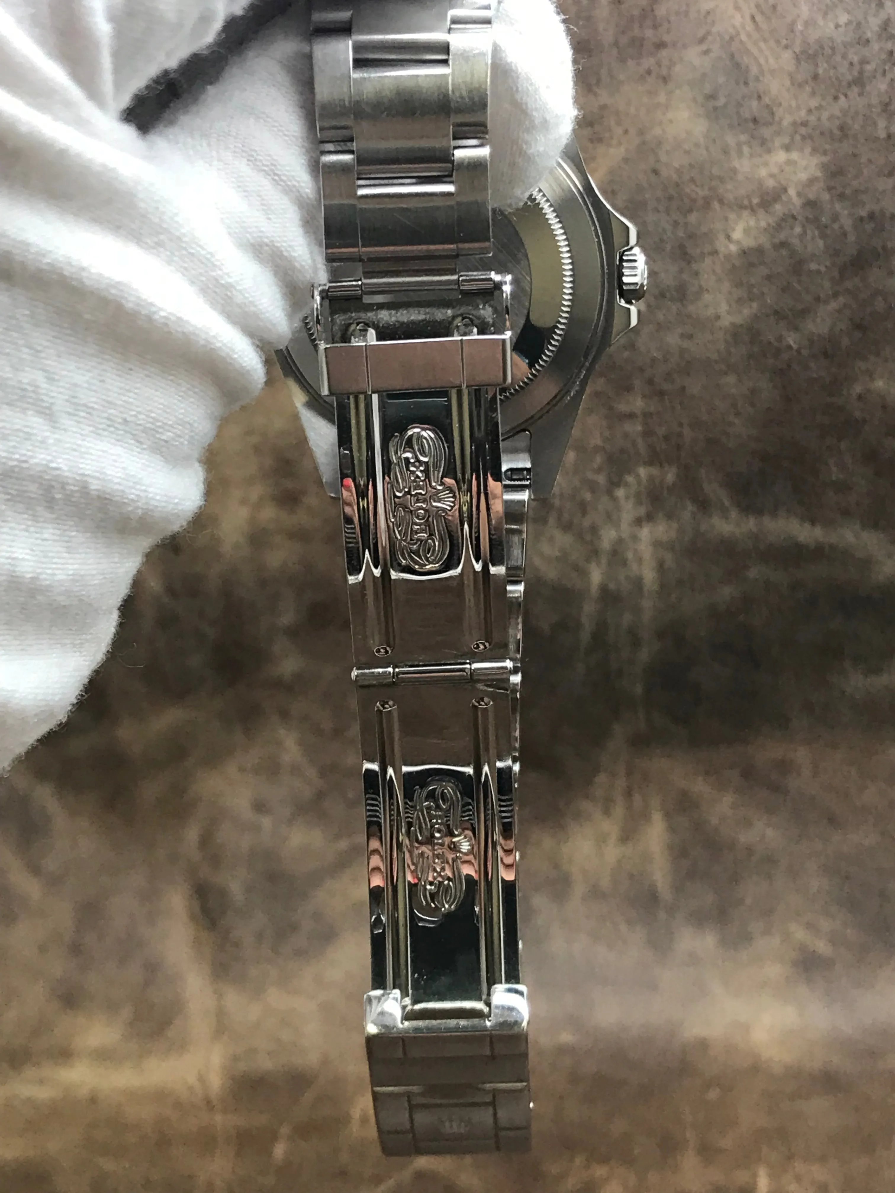 Rolex Explorer II Polar 16570 NO holes White Dial Automatic  Men's Watch