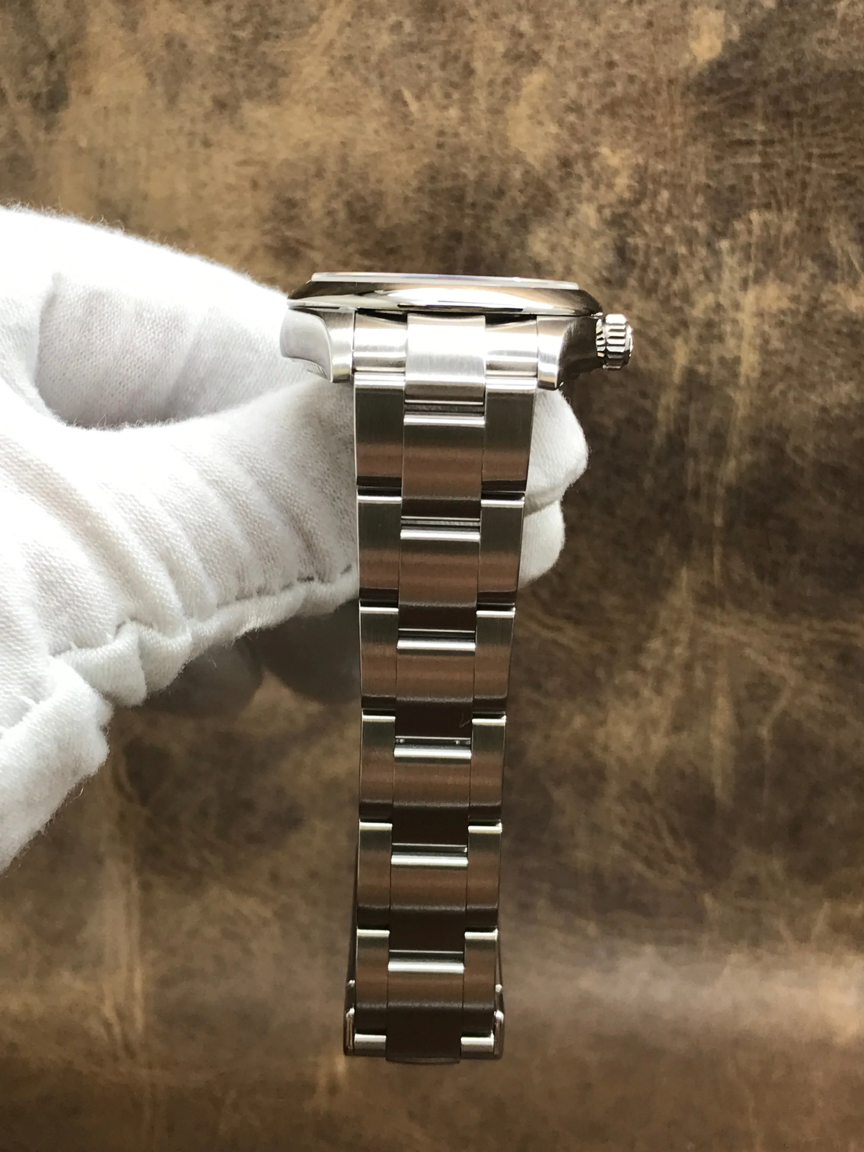 Rolex Oyster Perpetual 31mm 277200 Coral Red Dial Automatic Women's Watch