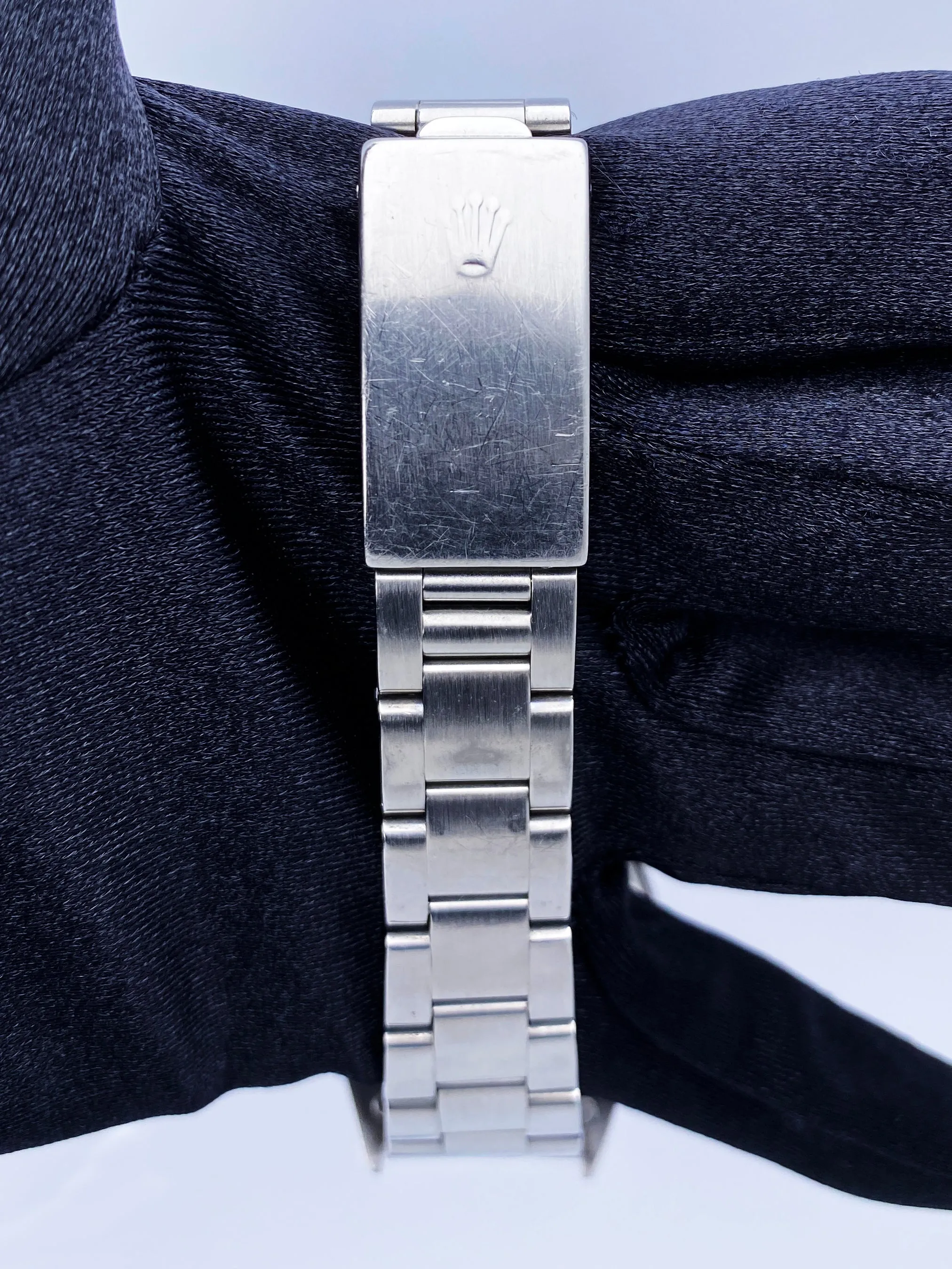 Rolex Oyster Perpetual Date 15210 Silver Dial Mens Watch Box Papers