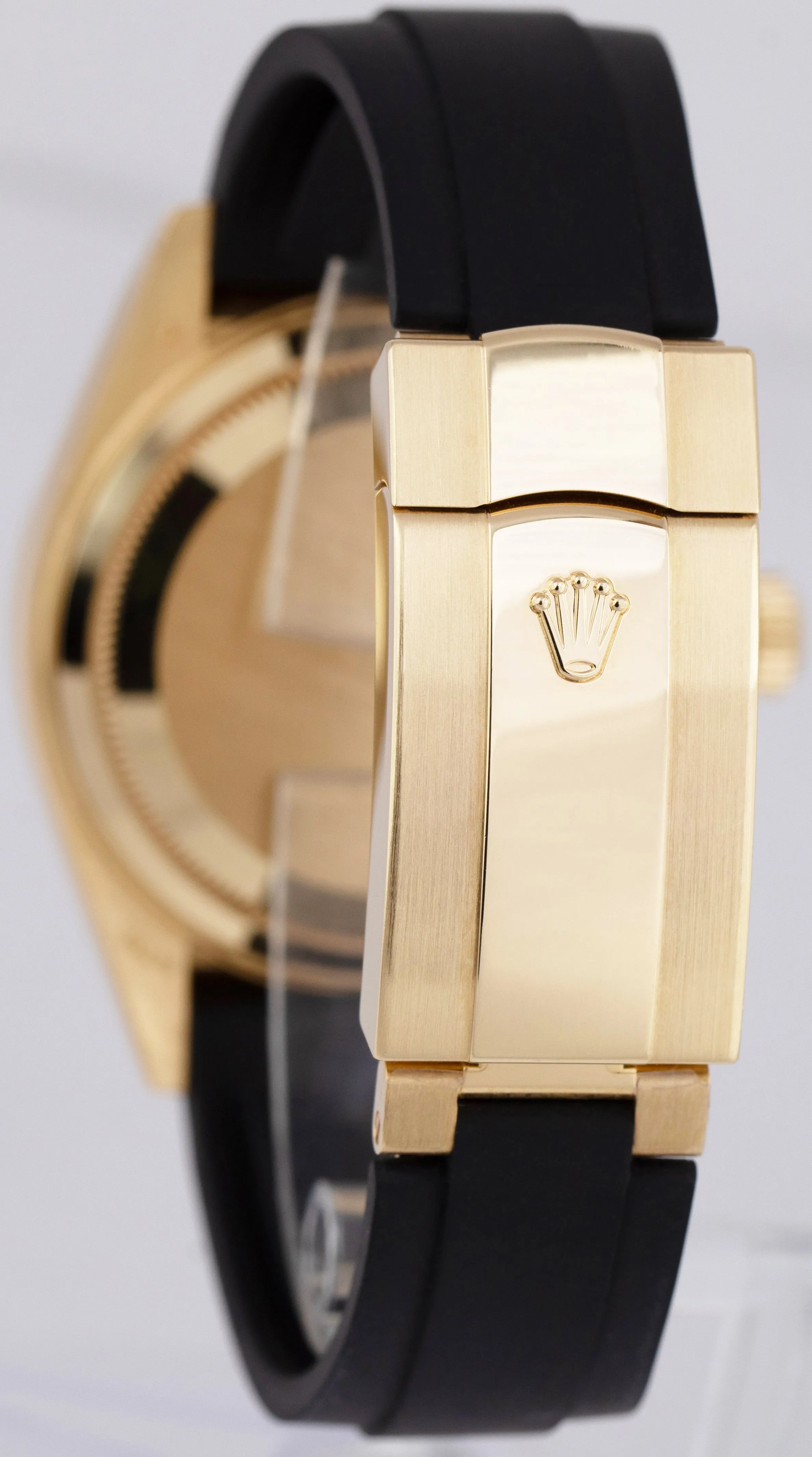 Rolex Sky-Dweller 2022 NEW PAPERS 18K Yellow Gold Black Oysterflex 42mm 326238 BOX