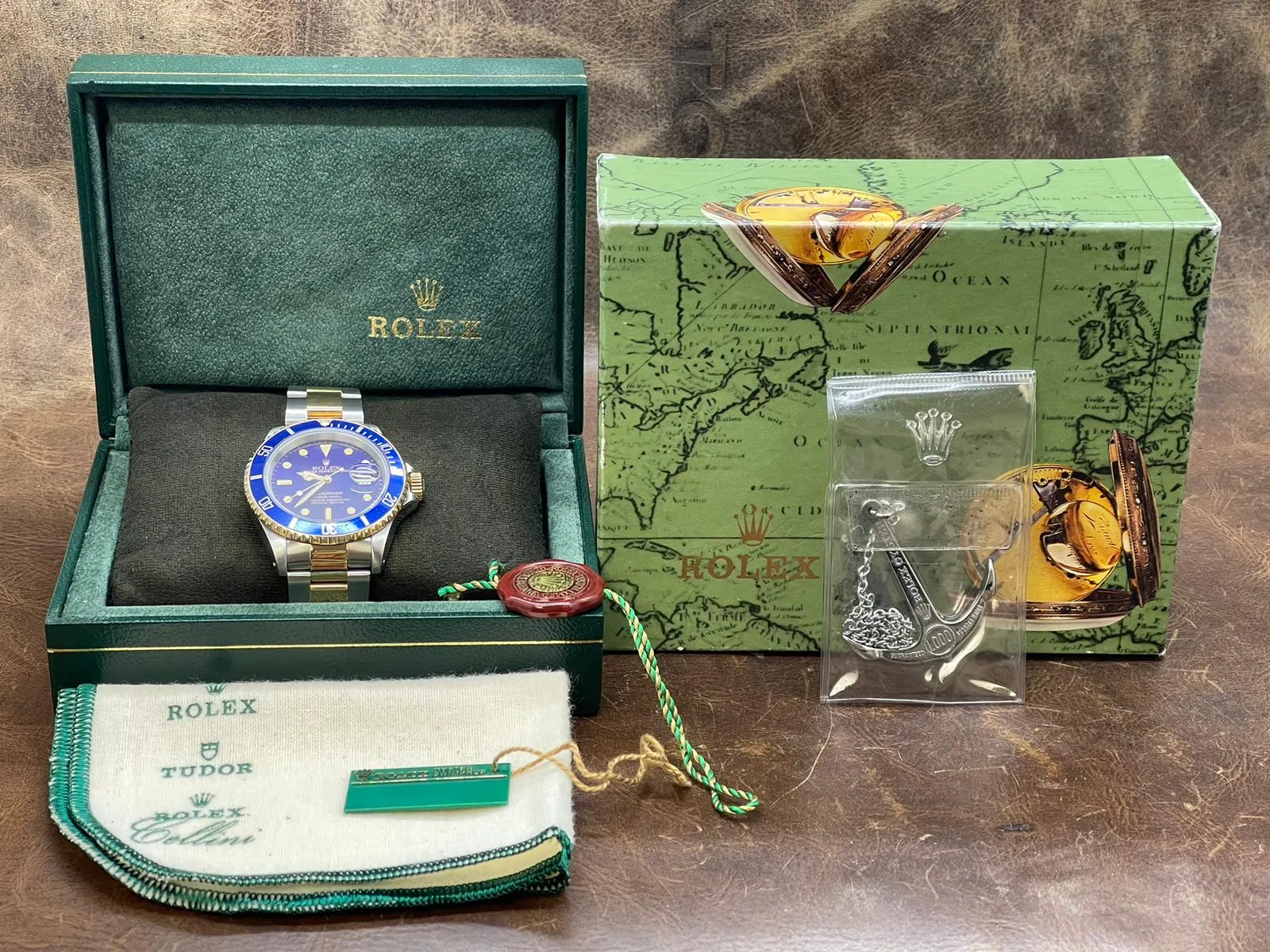 Rolex Submariner Date 16613 Blue Dial Automatic Men's Watch