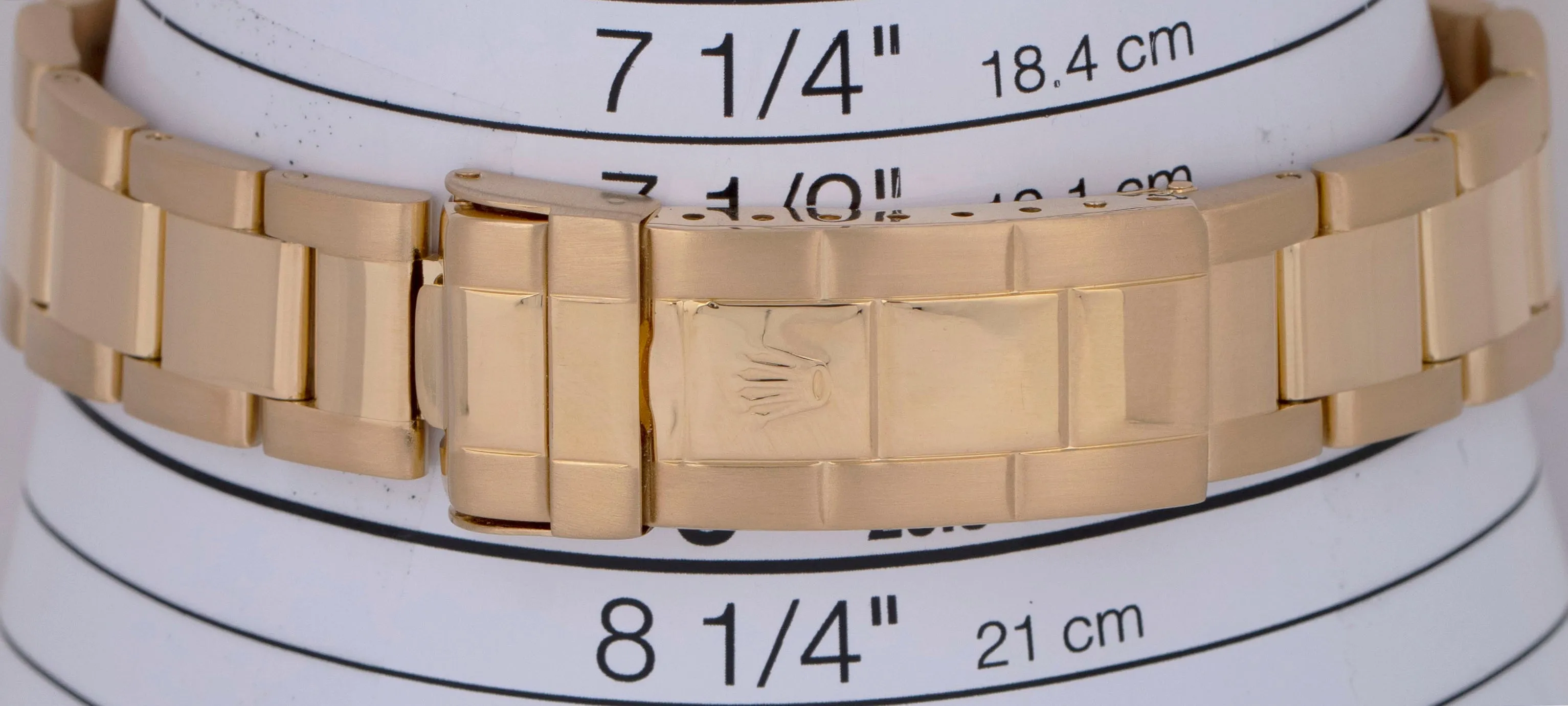 Rolex Submariner Date Serti 18K Yellow Gold 40mm Oyster Automatic 16618 Watch