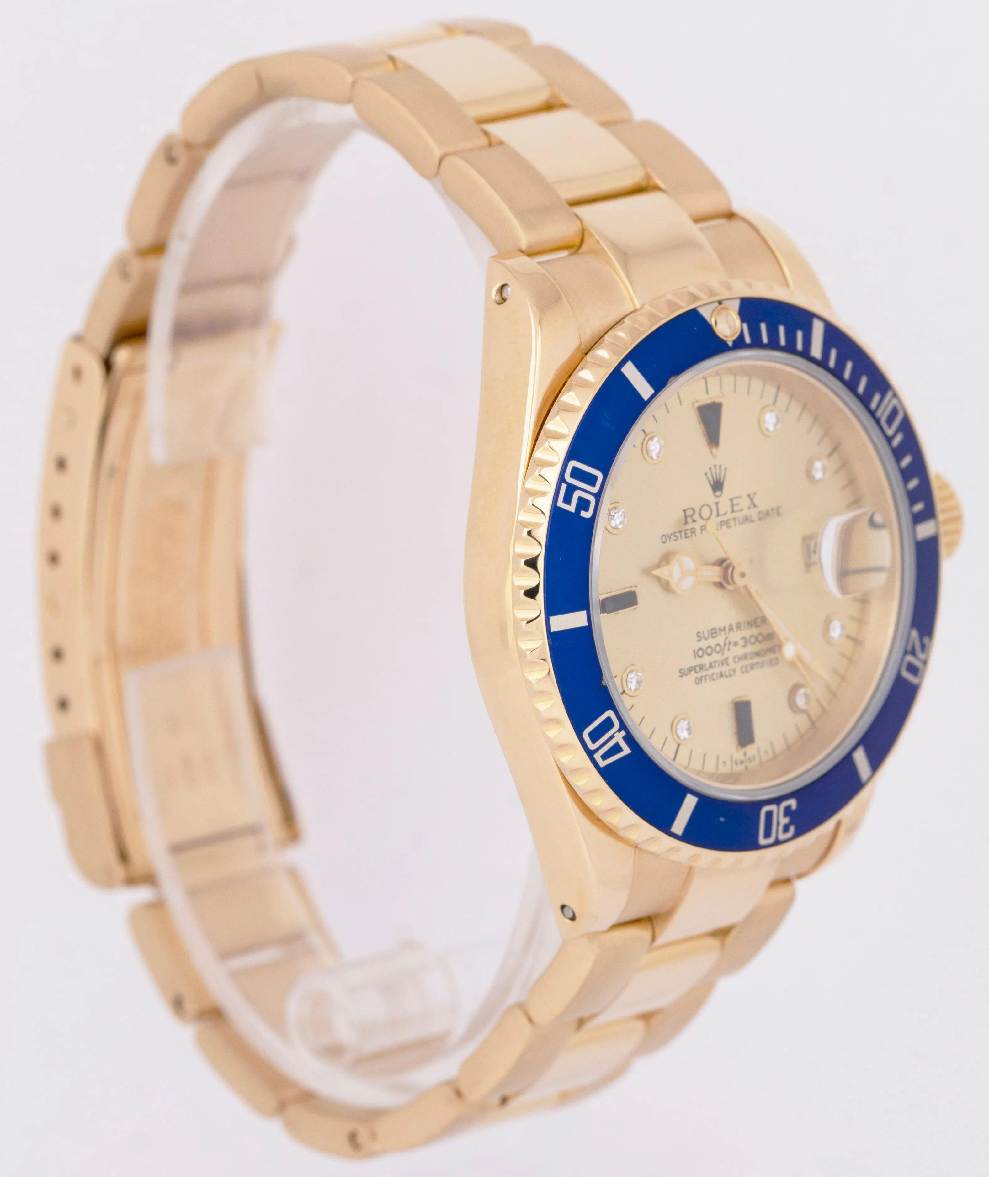 Rolex Submariner Date Serti 18K Yellow Gold 40mm Oyster Automatic 16618 Watch