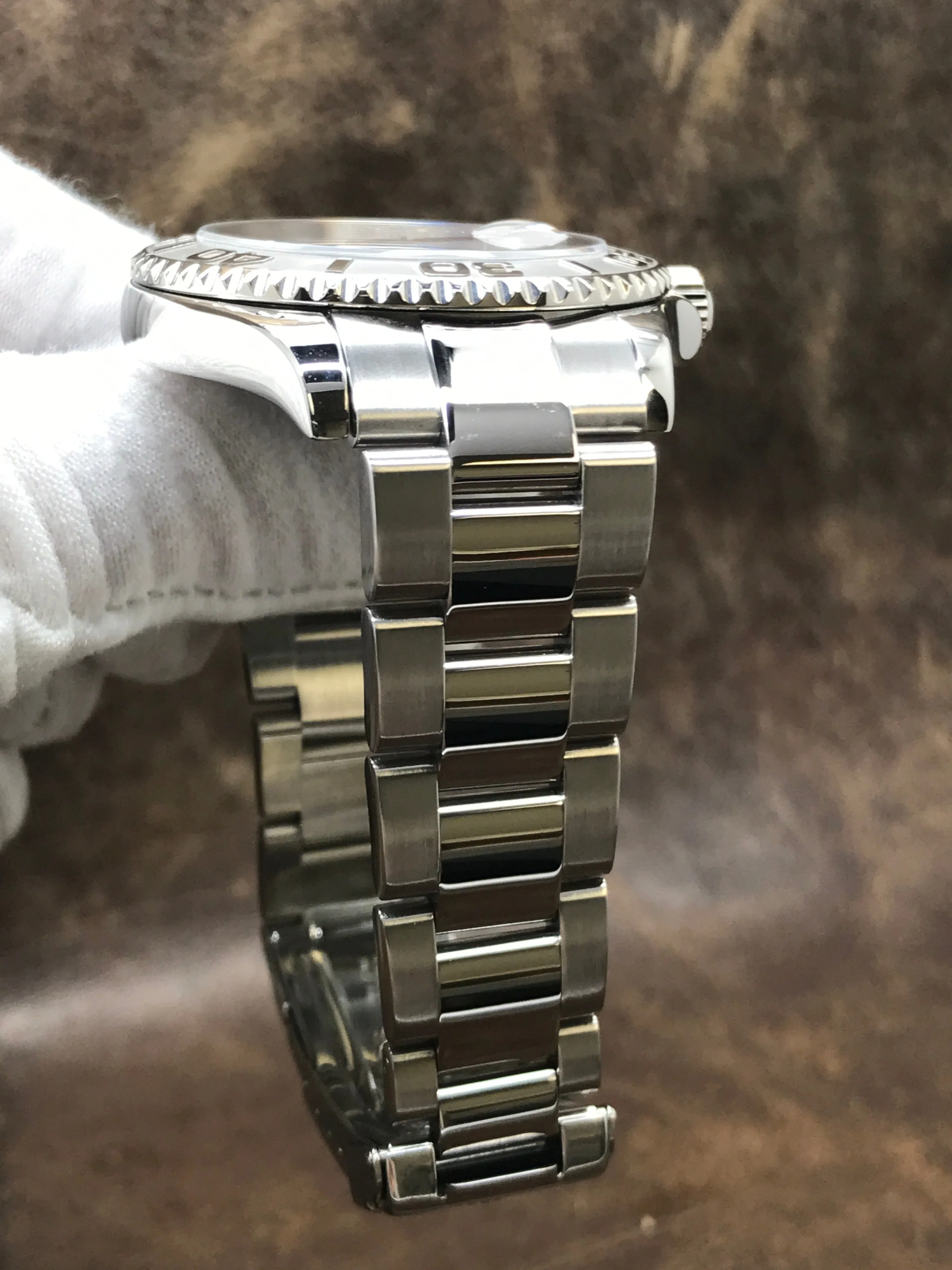 Rolex Yacht-Master 40mm 16622 Silver Dial Automatic Men's Watch