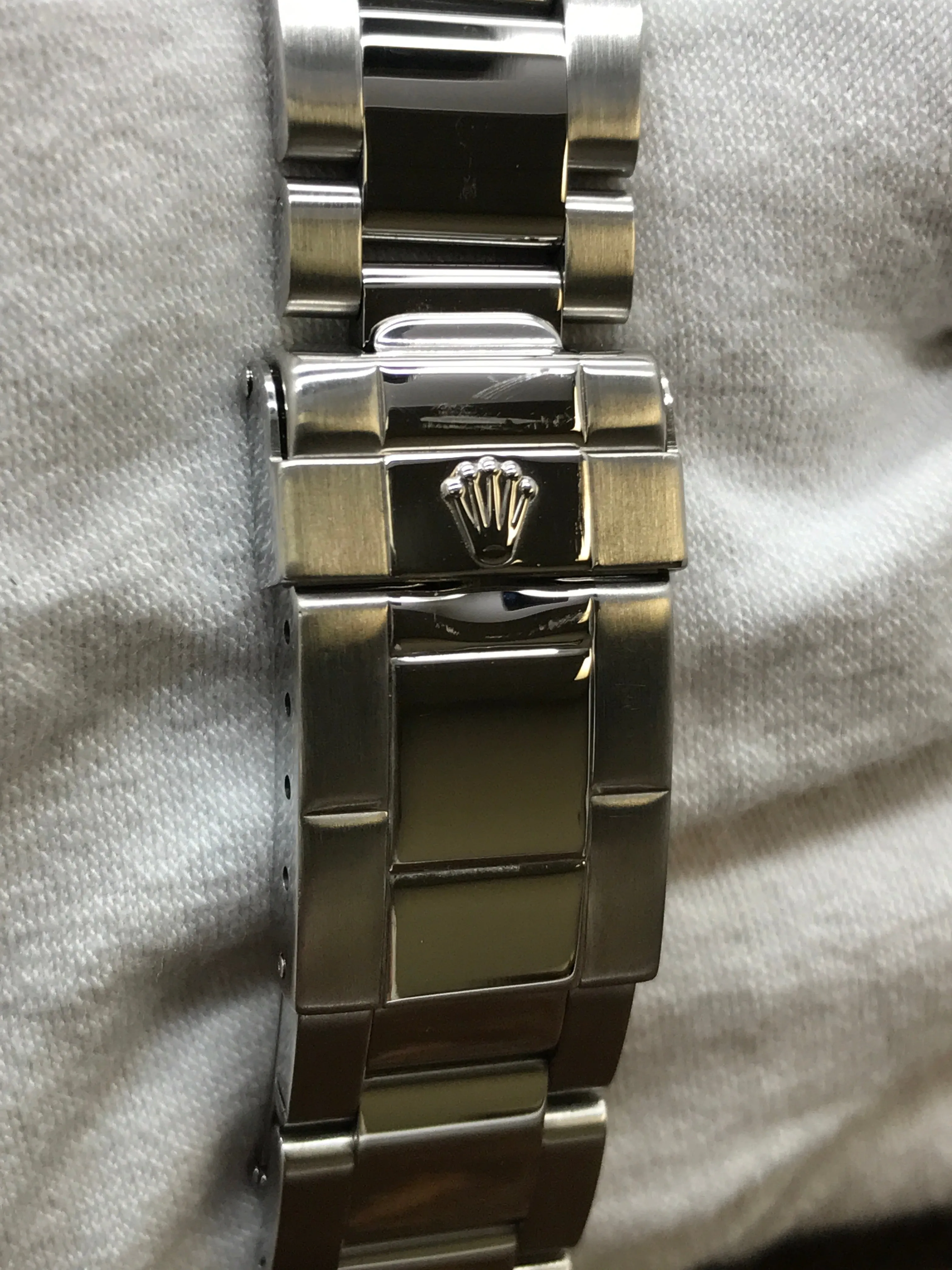 Rolex Yacht-Master 40mm 16622 Silver Dial Automatic Men's Watch
