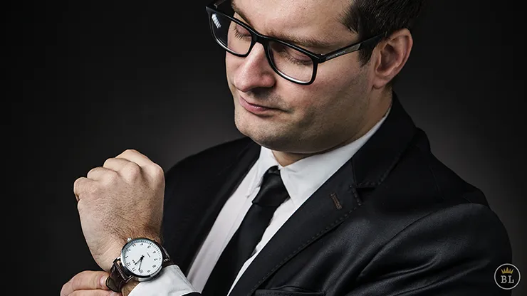 The Watch - White Classic (Gimmicks and Online Instructions) by Joao Miranda