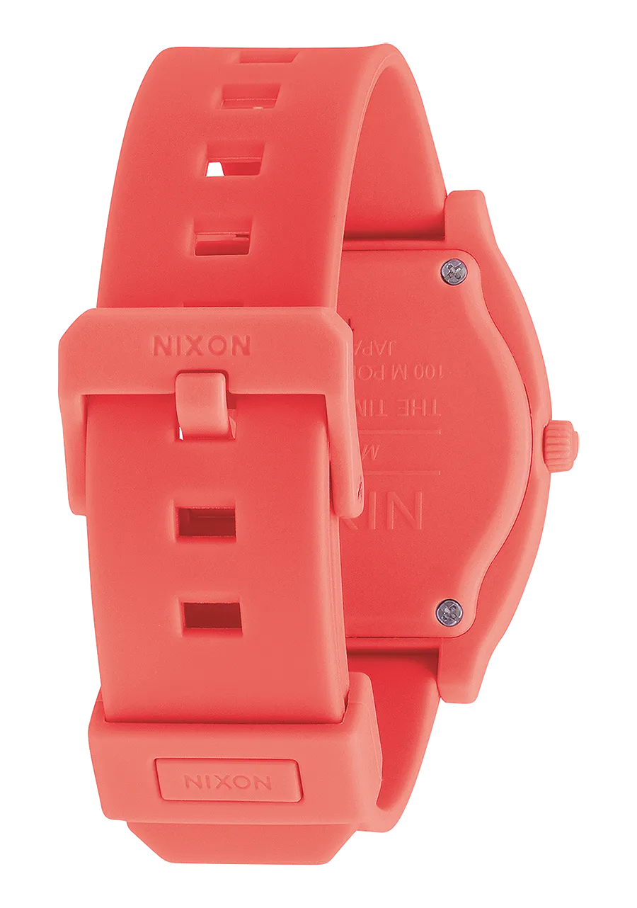 Time Teller P - Matte Coral